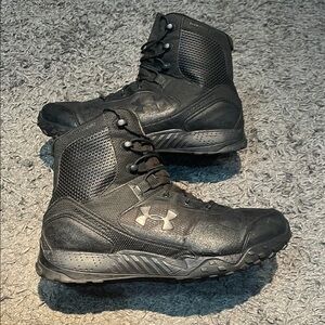 Under armour valsetz